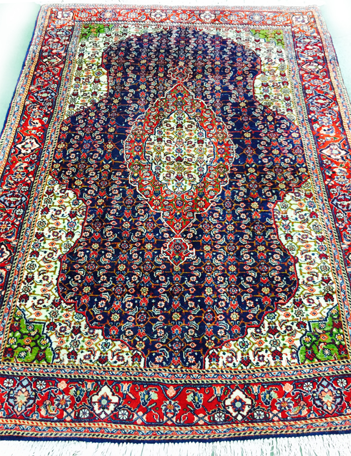 ケルマン産ペルシャ絨毯