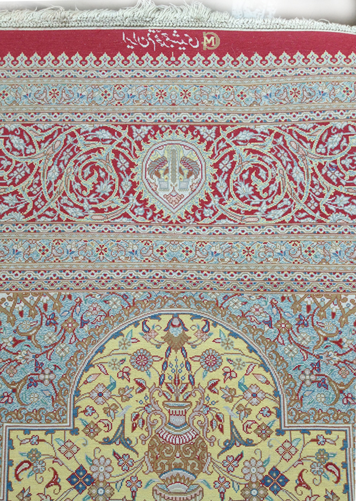 ジャムシディ工房のクム産ペルシャ絨毯